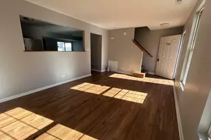 788 Symphony Dr, Aurora, IL 60504 - Photo 3