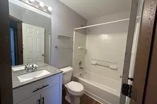 788 Symphony Dr, Aurora, IL 60504 - Photo 11