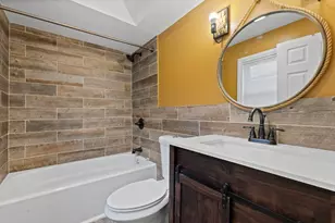 9534 S Avalon Ave, Chicago, IL 60628 - Photo 5