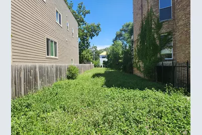 6545 S Woodlawn Avenue, Chicago, IL 60637 - Photo 1