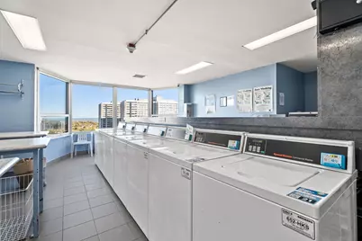 720 W Gordon Terrace #14G, Chicago, IL 60613 - Photo 13