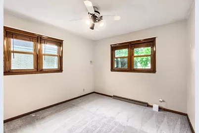 405 Baldwin Avenue, Waukegan, IL 60085 - Photo 7