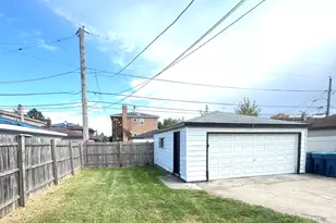 283 Luella Ave, Calumet City, IL 60409 - Photo 21