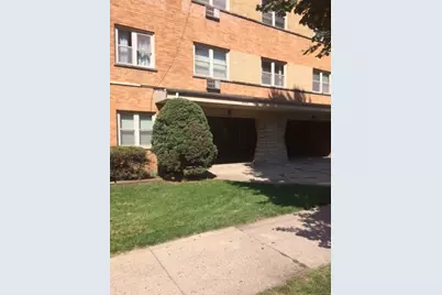 2420 W Berwyn Avenue #304, Chicago, IL 60625 - Photo 1