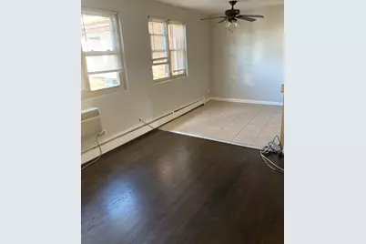 2420 W Berwyn Avenue #304, Chicago, IL 60625 - Photo 3