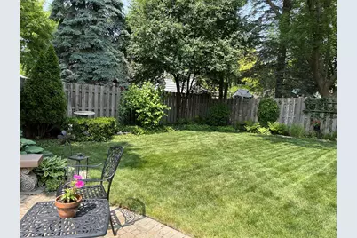 280 Cypress Lane, Libertyville, IL 60048 - Photo 53