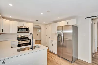 830 W River Street, Bourbonnais, IL 60914 - Photo 5