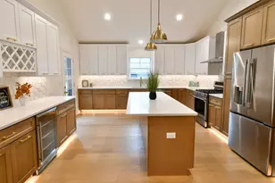 3807 Patricia Ln, Richton Park, IL 60471 - Photo 3