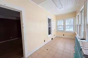 102 E Lincoln St, Pesotum, IL 61863 - Photo 5