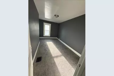 1218 S State Avenue, Freeport, IL 61032 - Photo 13