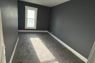 1218 S State Ave, Freeport, IL 61032 - Photo 13