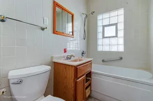 643 S 19th Ave, Maywood, IL 60153 - Photo 19