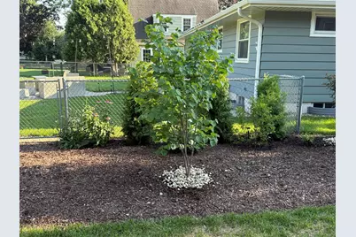 133 S Walkup Avenue, Crystal Lake, IL 60014 - Photo 23