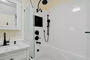 133 S Walkup Ave, Crystal Lake, IL 60014 - Photo 15