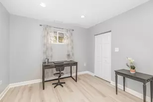 1320 S Heath Ave, Chicago, IL 60608 - Photo 15