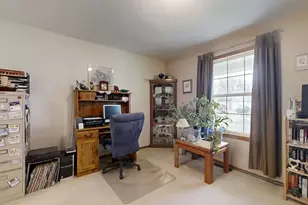 4511 Copper Ridge Rd, Champaign, IL 61822 - Photo 5