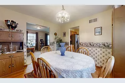 4511 Copper Ridge Road, Champaign, IL 61822 - Photo 9