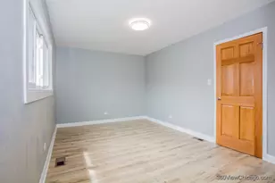 9015 S Carpenter St, Chicago, IL 60620 - Photo 13