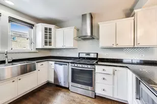 2212 Grove Ave, Berwyn, IL 60402 - Photo 5