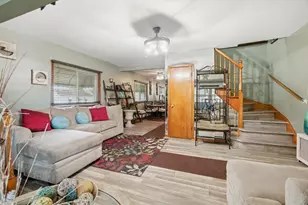 12412 S Lincoln St, Calumet Park, IL 60827 - Photo 3