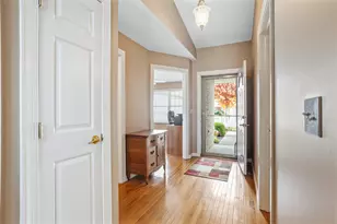 2521 Windward Blvd, Champaign, IL 61821 - Photo 5