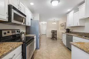 2521 Windward Blvd, Champaign, IL 61821 - Photo 13