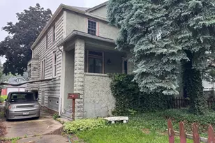 4460 N Tripp Ave, Chicago, IL 60630 - Photo 1