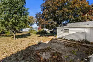 105 E Illinois St, Mansfield, IL 61854 - Photo 29