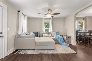 105 E Illinois St, Mansfield, IL 61854 - Photo 5