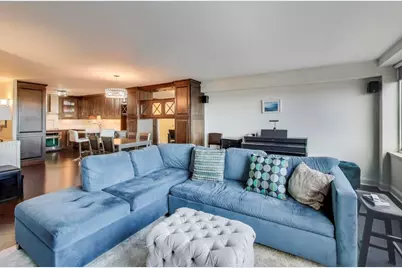 1440 N Lake Shore Drive #5D, Chicago, IL 60610 - Photo 5