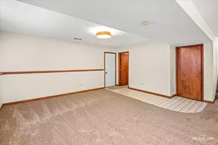 24922 W Illini Dr, Plainfield, IL 60544 - Photo 15