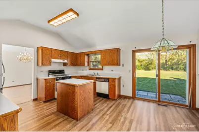 24922 W Illini Drive, Plainfield, IL 60544 - Photo 9