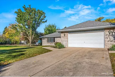 24922 W Illini Drive, Plainfield, IL 60544 - Photo 3