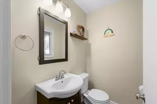 403 Dennis Dr, Danville, IL 61832 - Photo 17