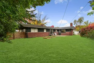 403 Dennis Dr, Danville, IL 61832 - Photo 29