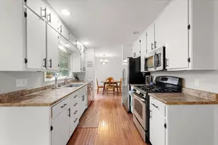 403 Dennis Dr, Danville, IL 61832 - Photo 13