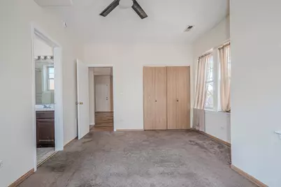 7037 S Crandon Avenue #219, Chicago, IL 60649 - Photo 19