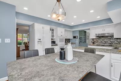 704 Lois Place, Joliet, IL 60435 - Photo 19