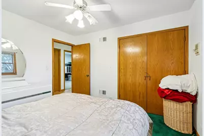 132 Tanglewood Drive, Elk Grove Village, IL 60007 - Photo 27