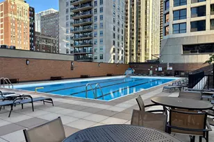 1030 N State St, Chicago, IL 60610 - Photo 19