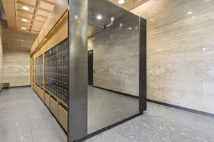 1030 N State St, Chicago, IL 60610 - Photo 23