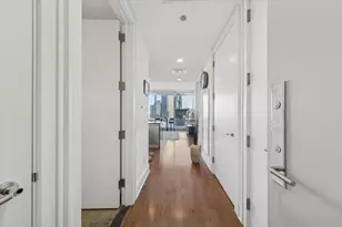 401 N Wabash Ave, Chicago, IL 60611 - Photo 3