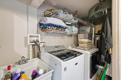 454 N Cedar Avenue, Wood Dale, IL 60191 - Photo 15