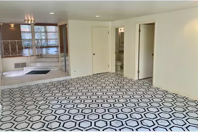 4825 W Sherwin Avenue, Lincolnwood, IL 60712 - Photo 17