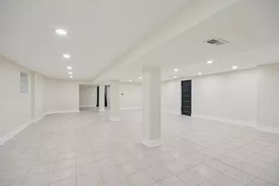 8153 S Champlain Avenue, Chicago, IL 60619 - Photo 29