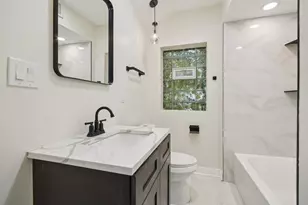 8153 S Champlain Ave, Chicago, IL 60619 - Photo 9