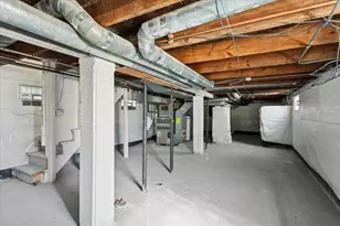 540 E 4th St, Lockport, IL 60441 - Photo 17