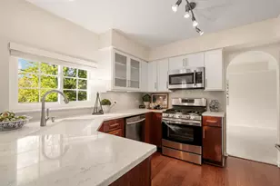 344 Rock Hall Cir, Grayslake, IL 60030 - Photo 5