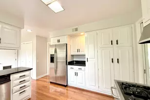 206 Julie Dr, Kankakee, IL 60901 - Photo 9