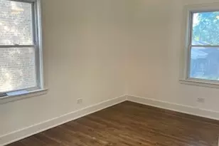 6812 S St Lawrence Ave, Chicago, IL 60637 - Photo 17